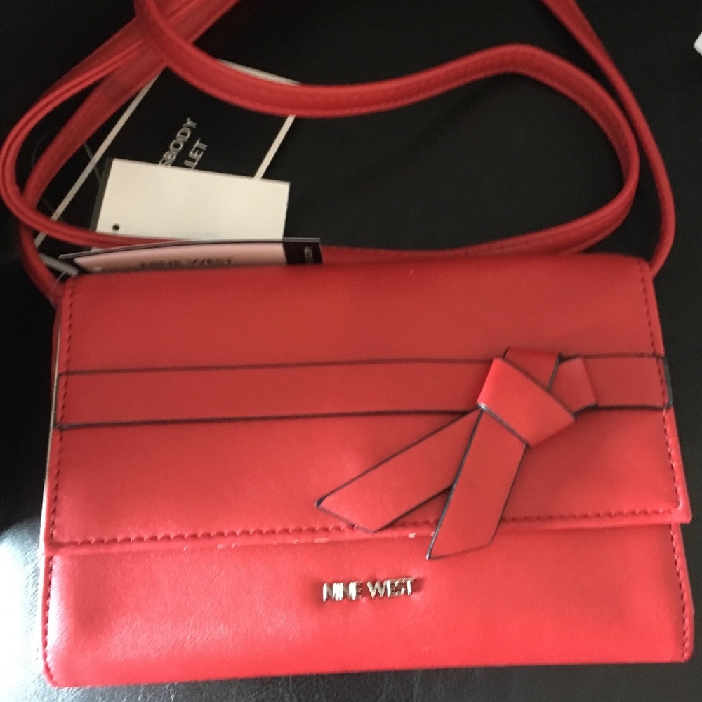NWT Nine West Red Crossbody Wallet adjustable strap